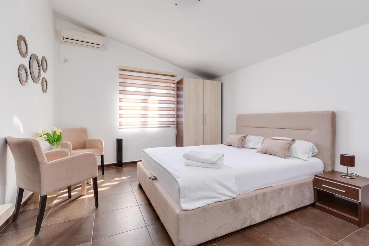 Apartments Pajovic コトル エクステリア 写真
